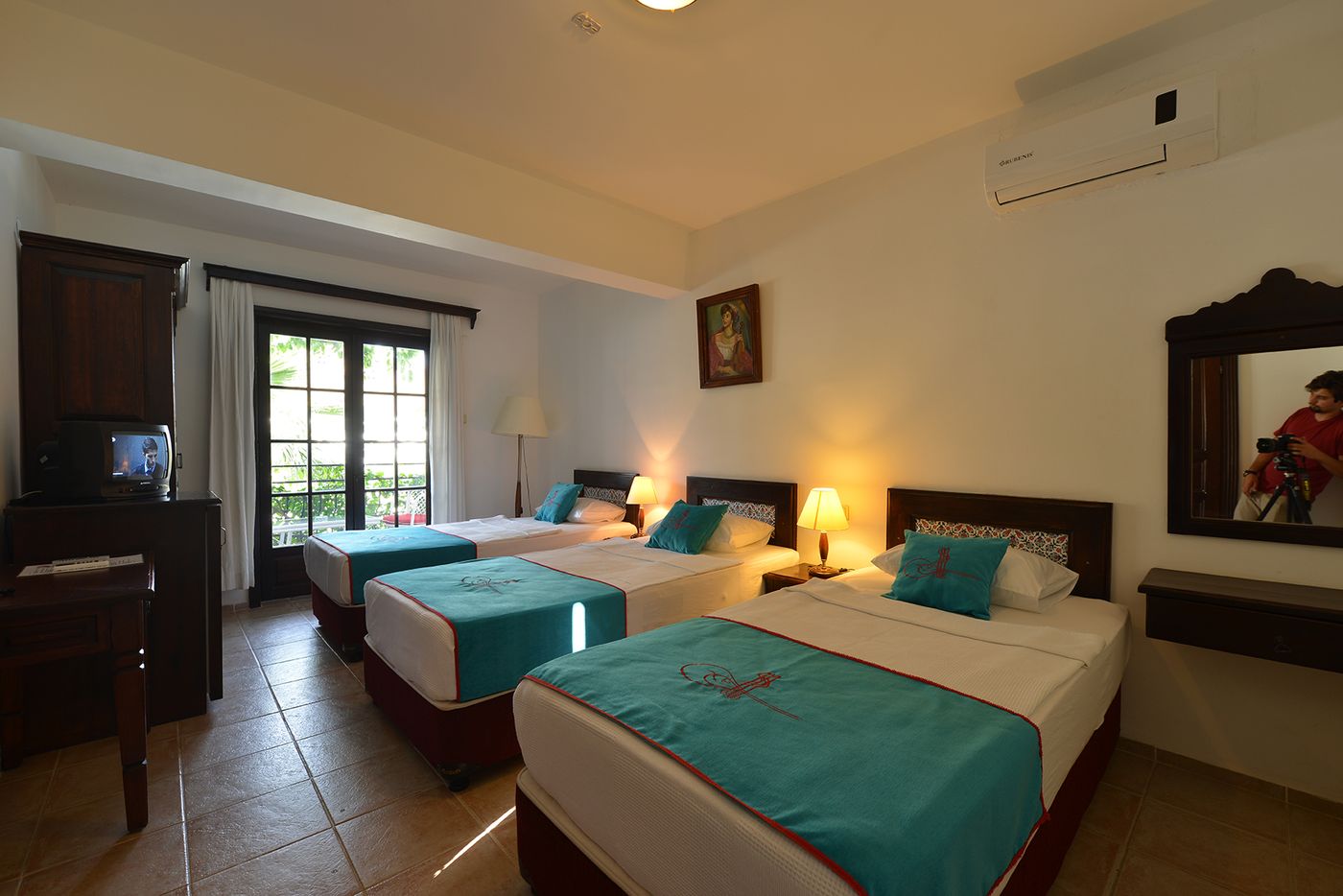 Sunny-Garden-Nilufer-Room-24