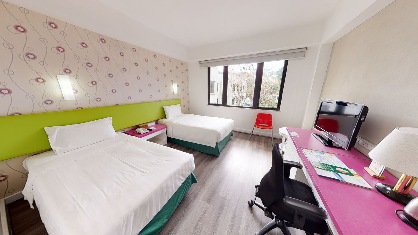 Silvermine-Beach-Resort-Room-8