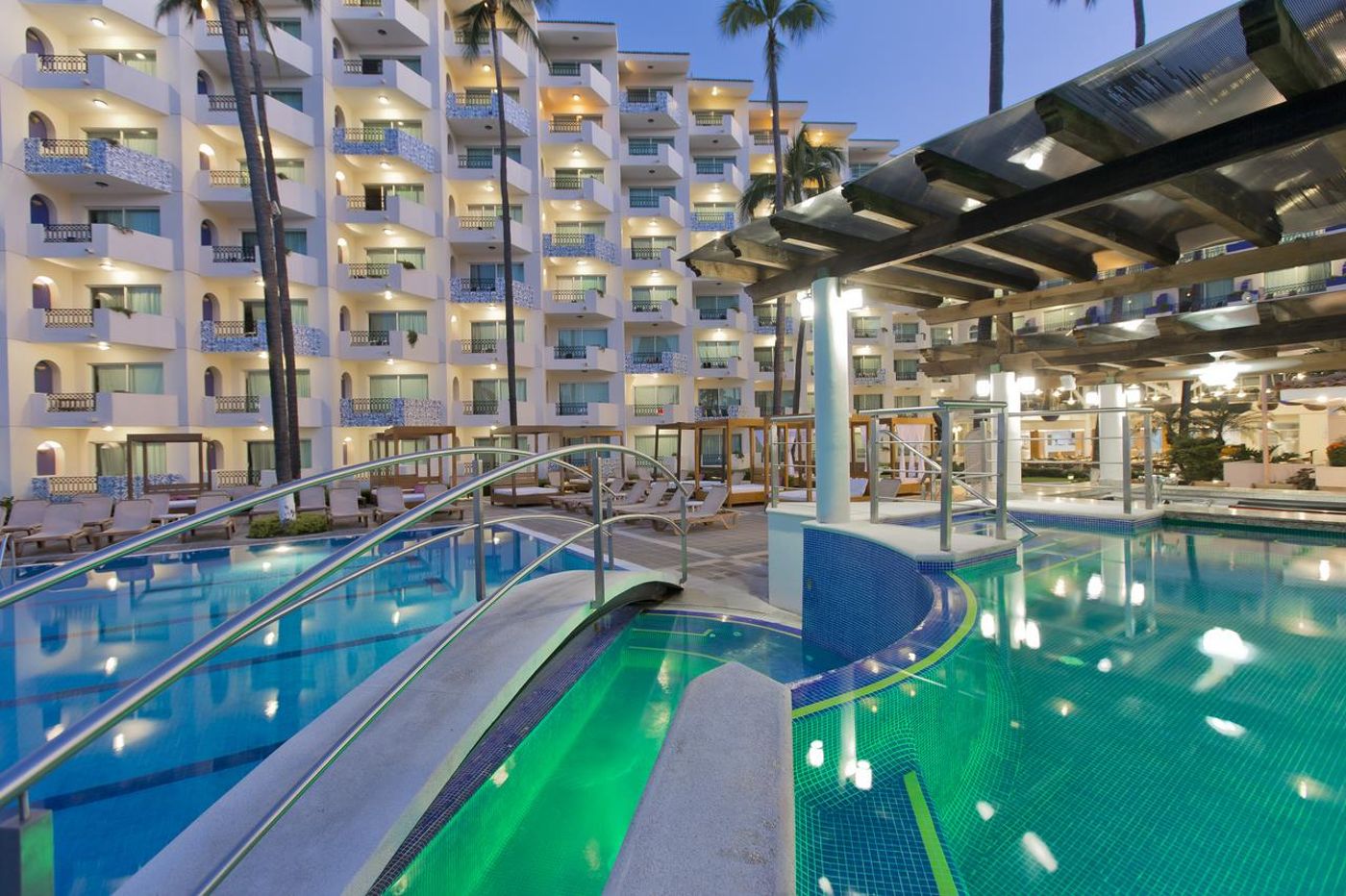 Golden Crown Paradise - Adults Only