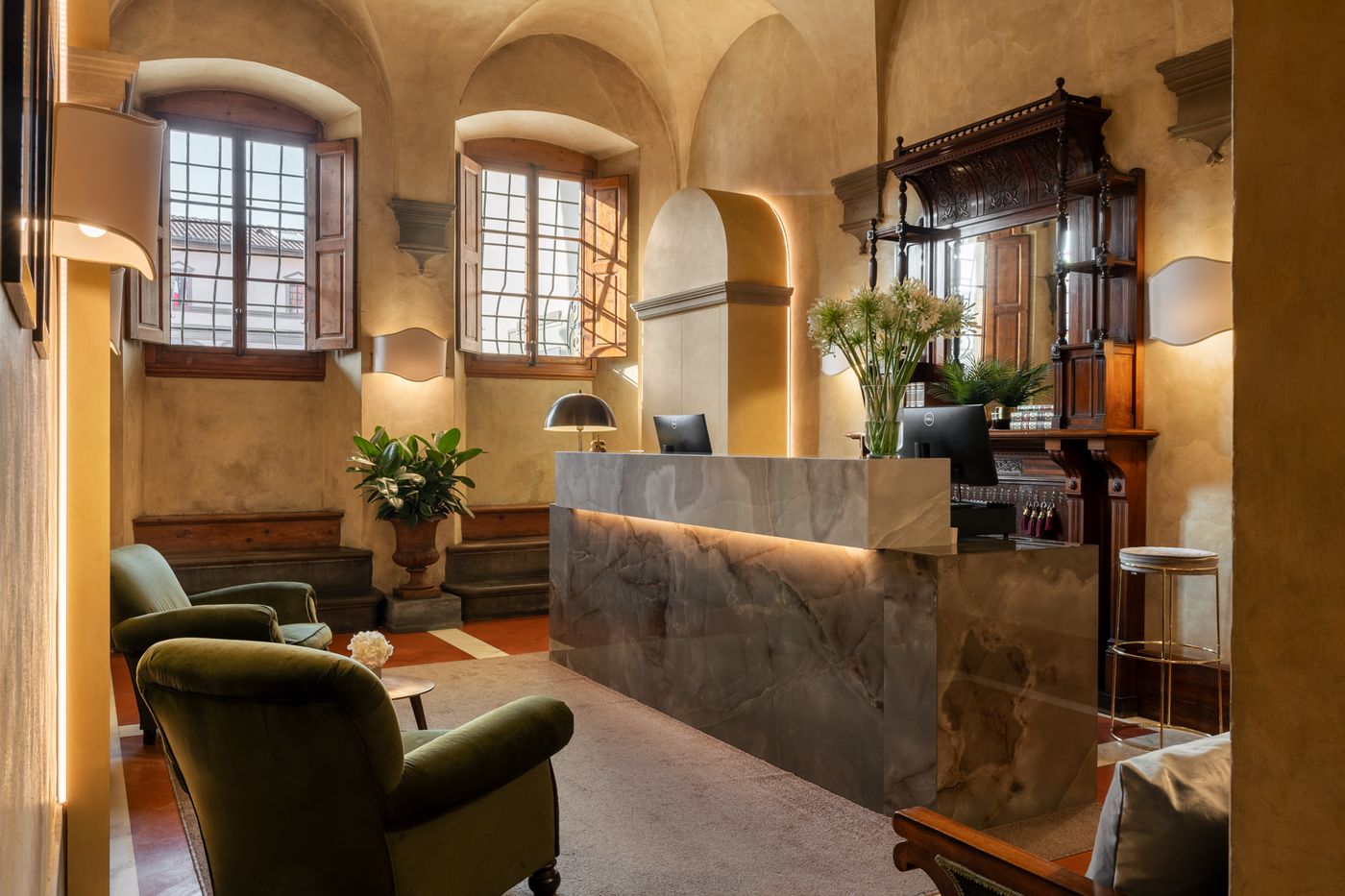 Loggiato-Dei-Serviti-Lobby-1