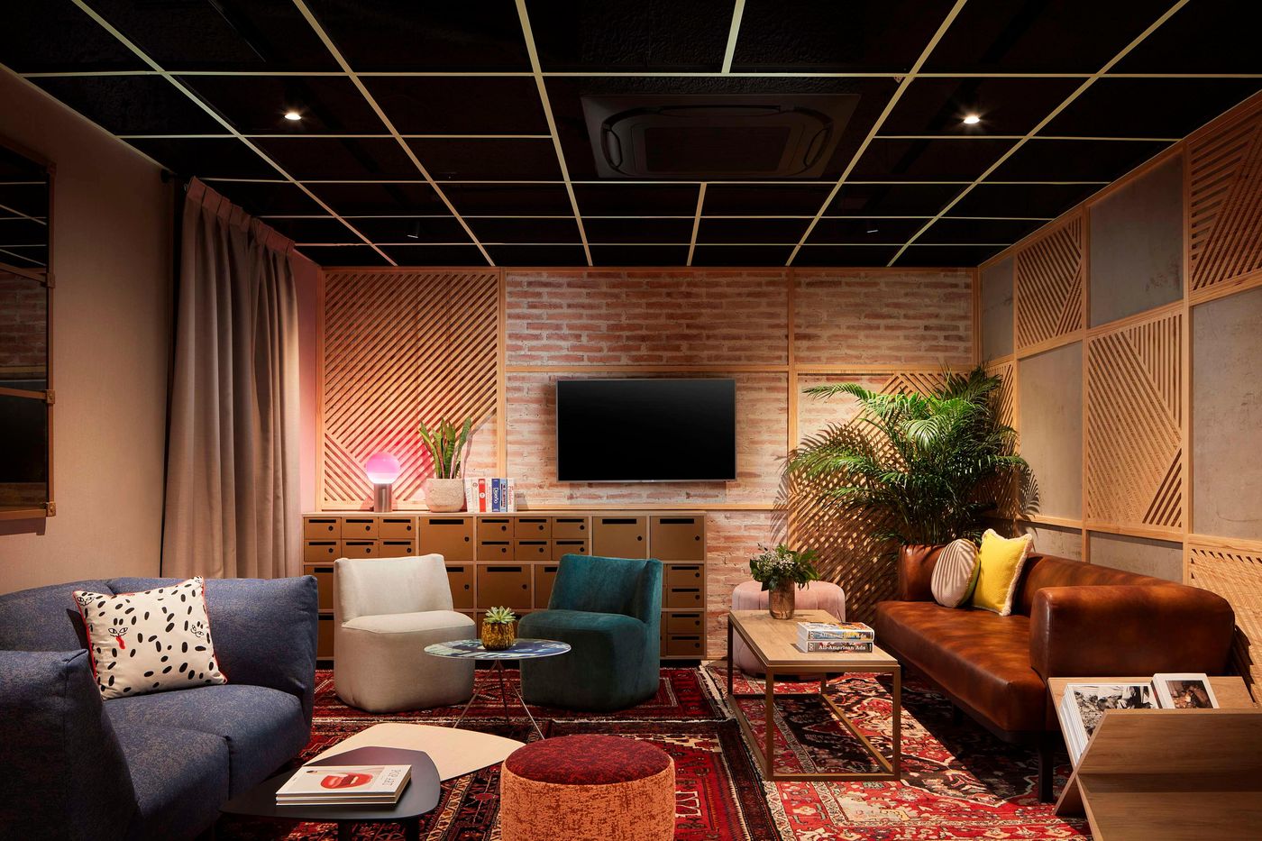 Avani-Alonso-Martinez-Madrid-Hotel-Lobby-14