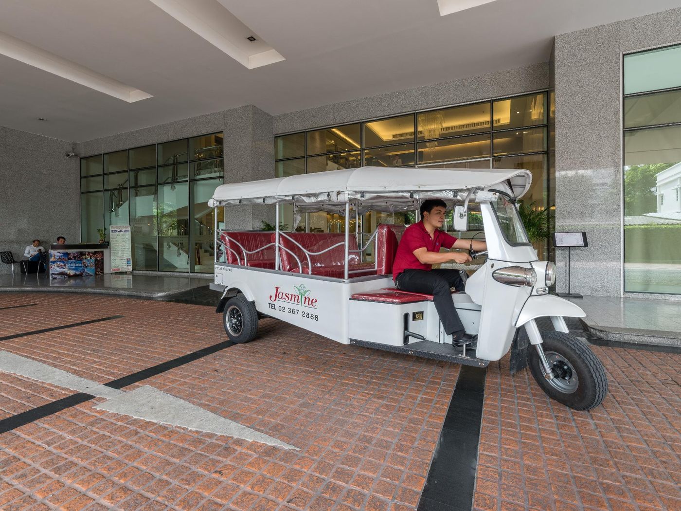 Jasmine-Grande-Residence-Sports-and-Entertainment-4