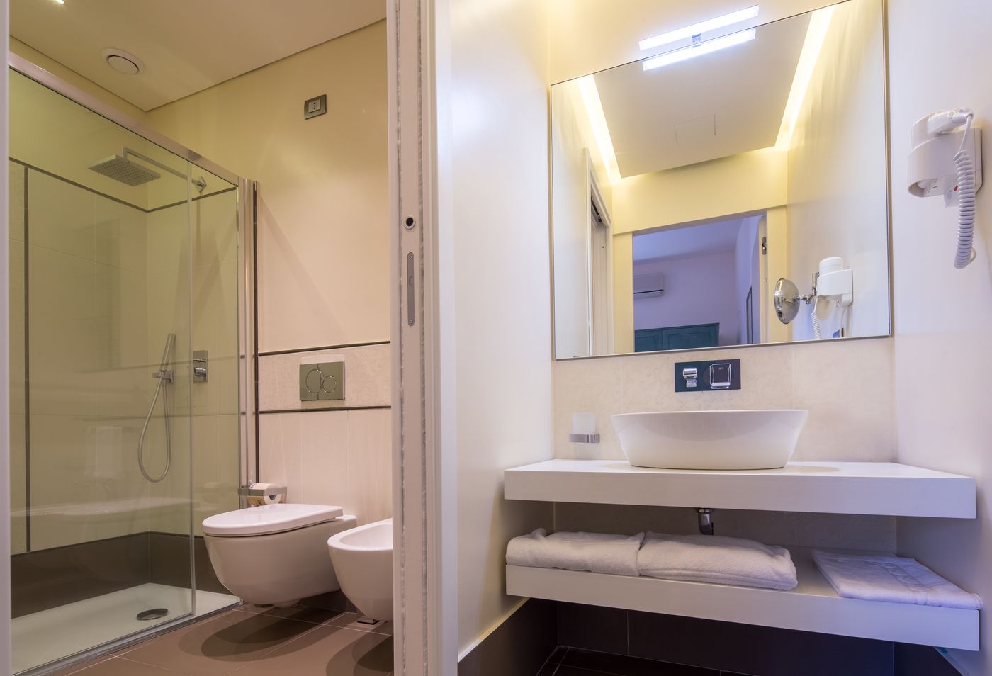 Unahotel-Naxos-Beach-Room-44