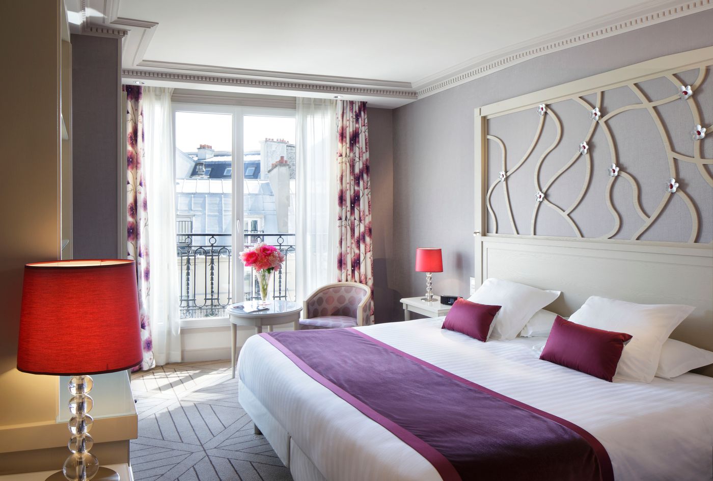 Rochester-Champs-Elysees-Room-38