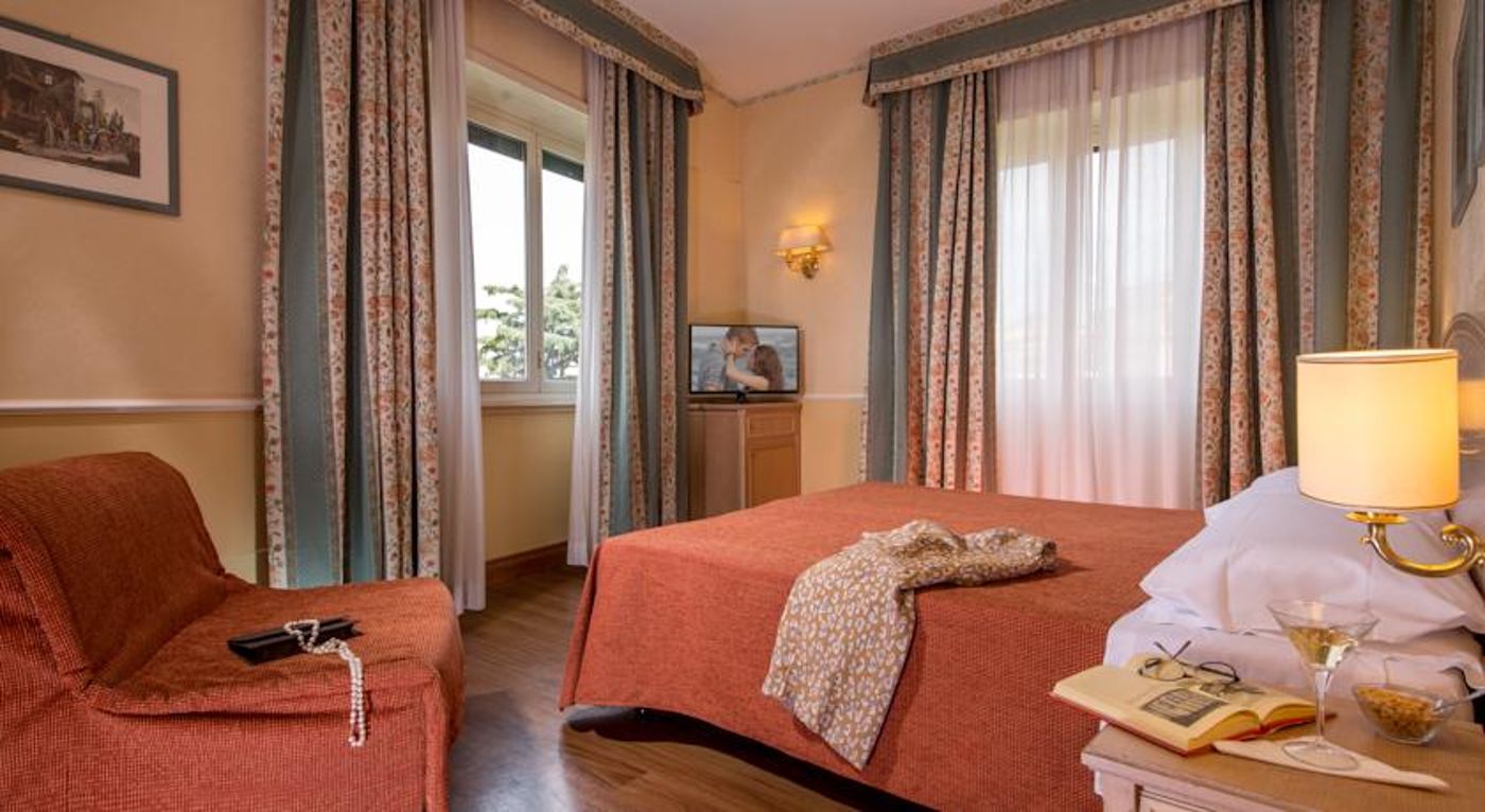 Hotel Santa Costanza