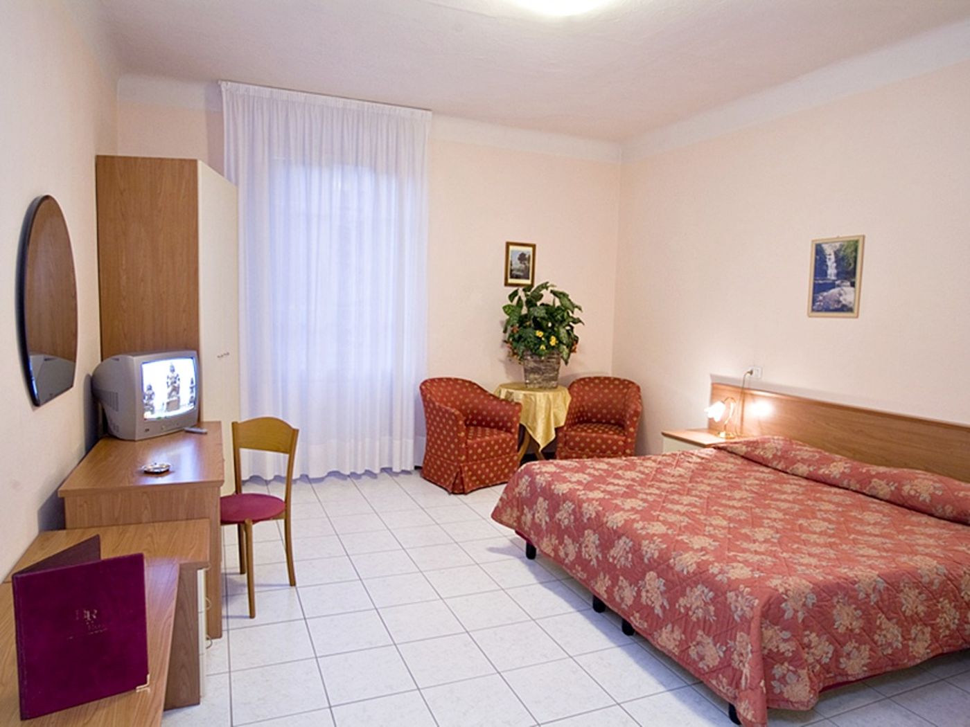 Hotel Roma - Porretta Terme - Italy - PORRETTA TERME - General view - 5