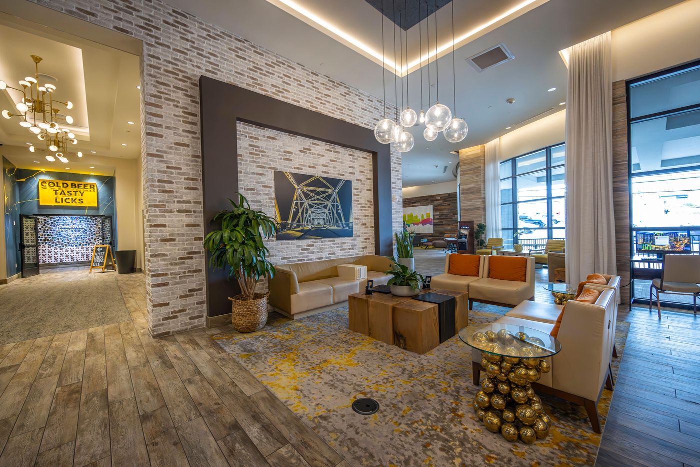 Holiday Inn & Suites Nashville Downtown - Broadway-United States-Nashville-General view-9