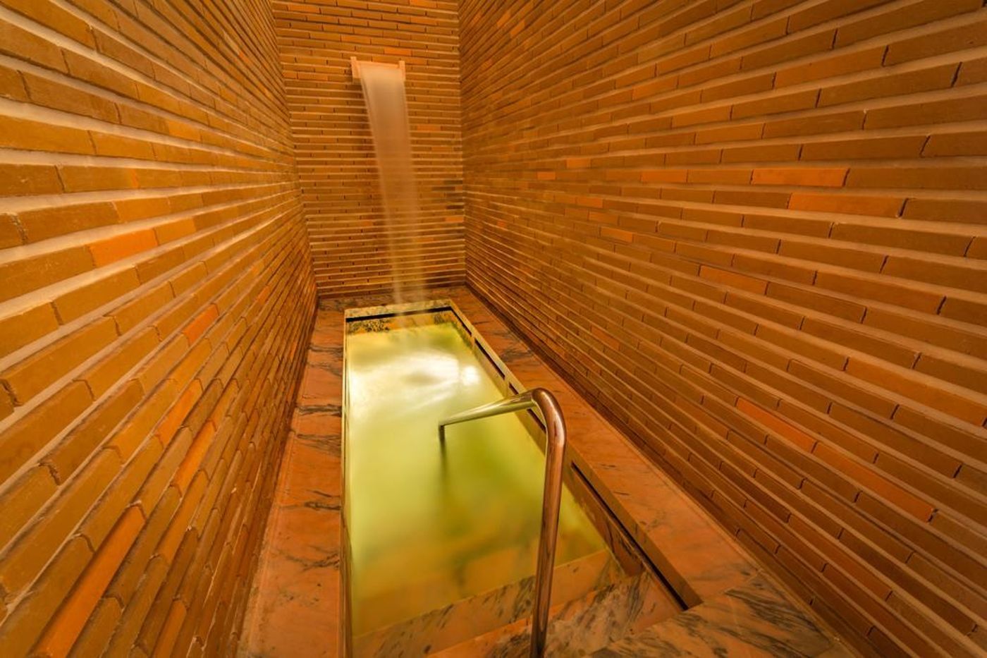 Porto-Santo-Hotel---Spa-Sports-and-Entertainment-18