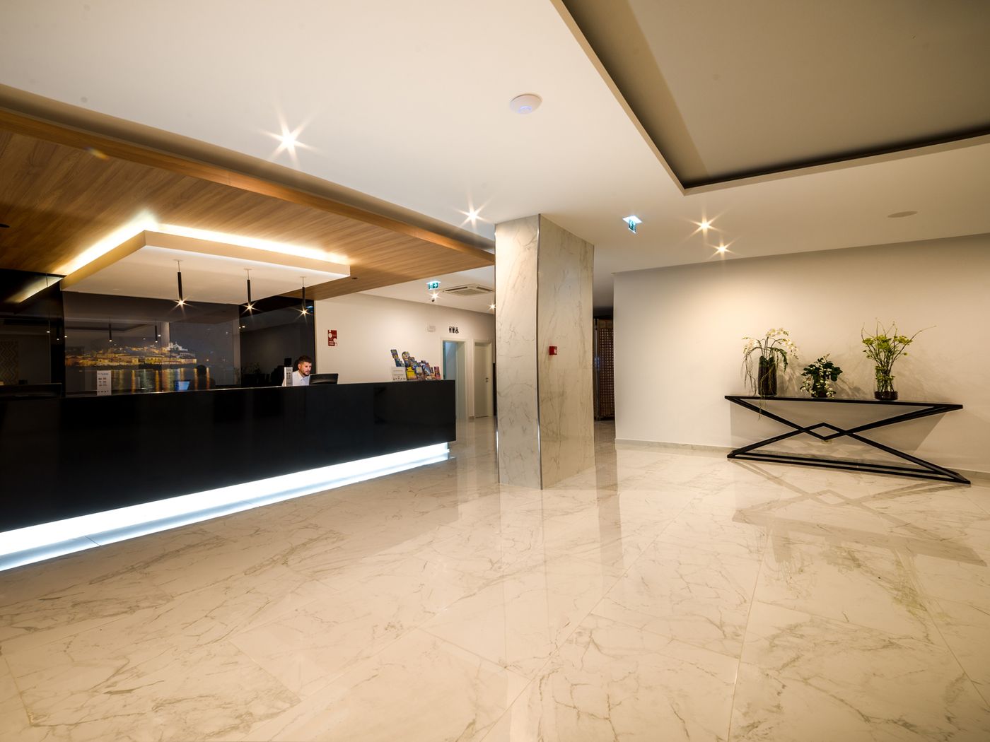 Flor Da Rocha Apartments