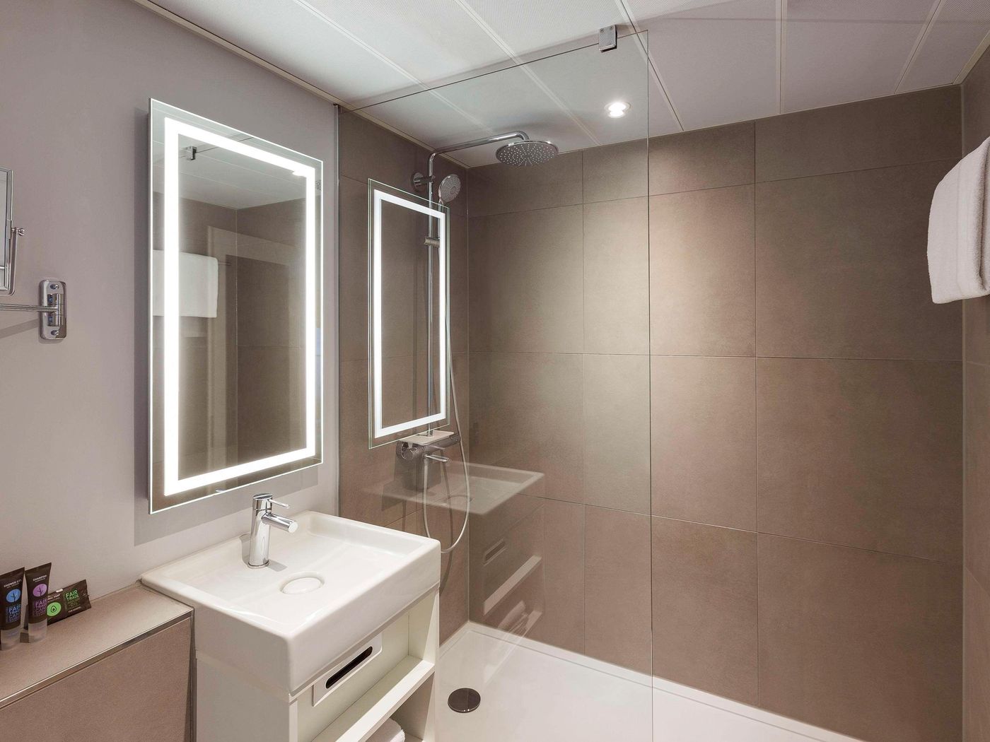 Novotel-Amsterdam-City-Room-49