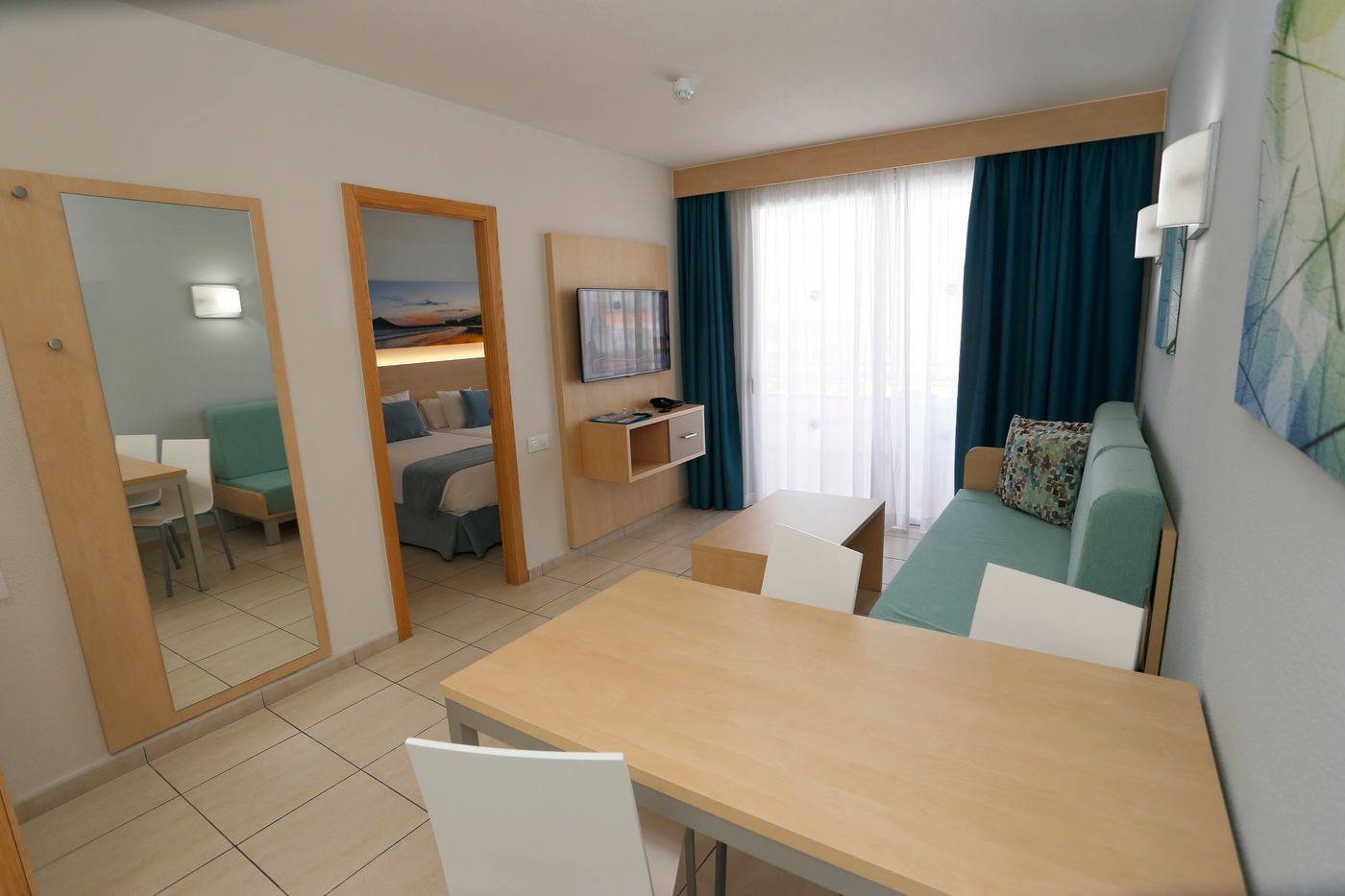 Andorra-Hotel-and-Apartments-Room-26