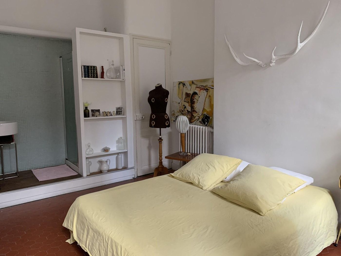 Chambre d'hôtes Liberté-France-MARSEILLE-Room-9