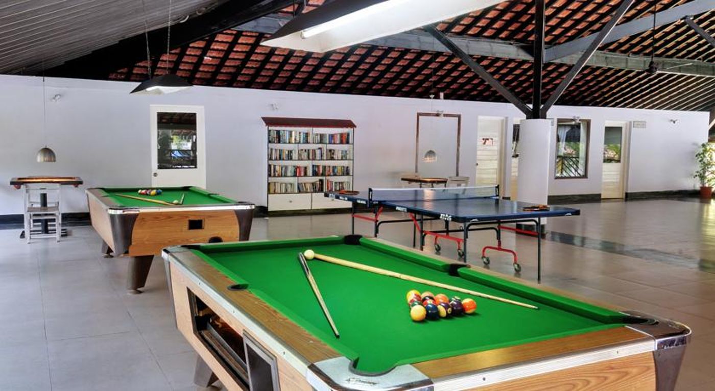 Dona Sylvia Beach Resort