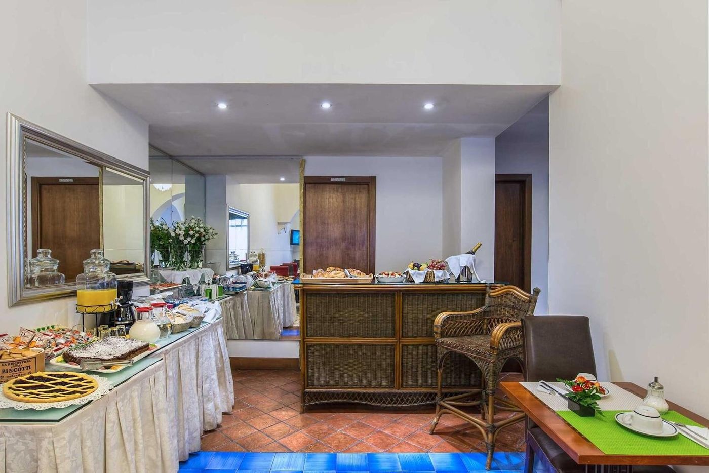 Hotel-Caracciolo-Restaurant-11