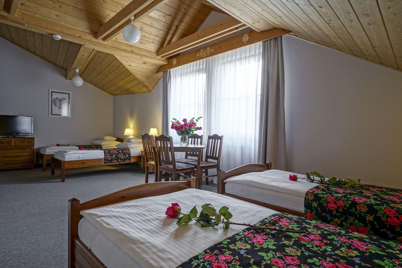 Rezydencja Sienkiewiczówka-Poland-ZAKOPANE-Room-9