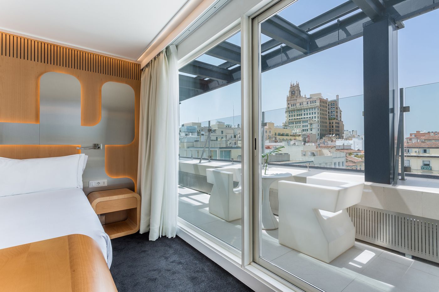 Room-Mate-Oscar-Room-4