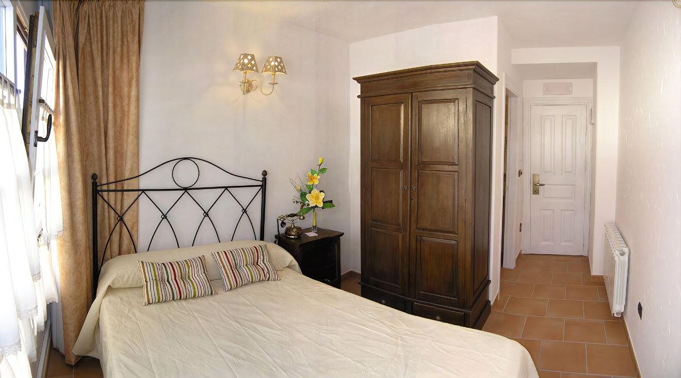 Posada Spa Privilegio De Vara-Spain-NOJA-Room-9