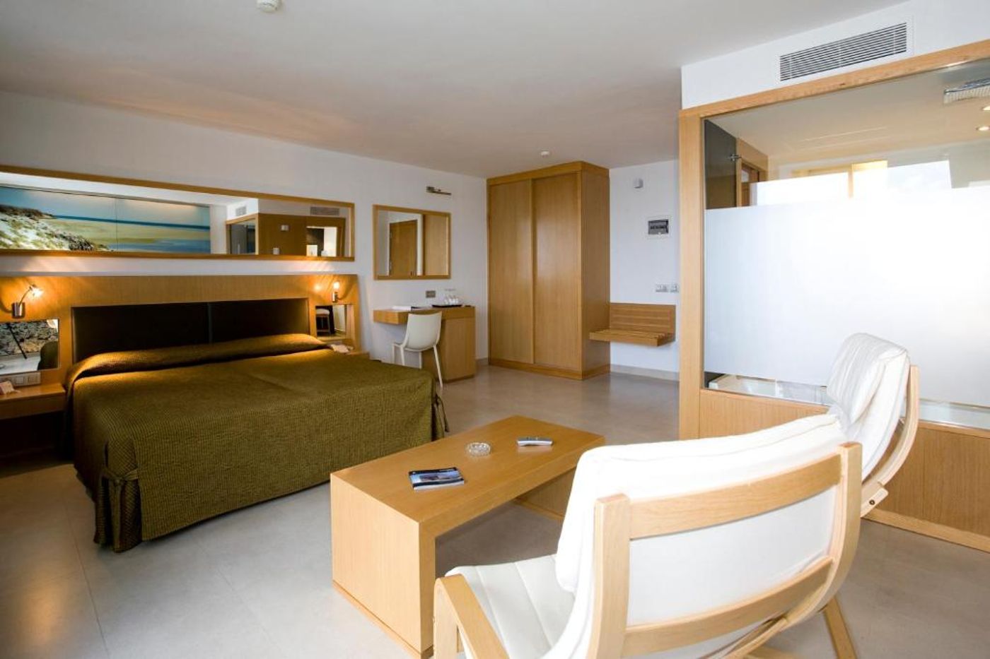 R2-Bahi-a-Design-Hotel---Spa-Wellness---Adult-Only-Room-20