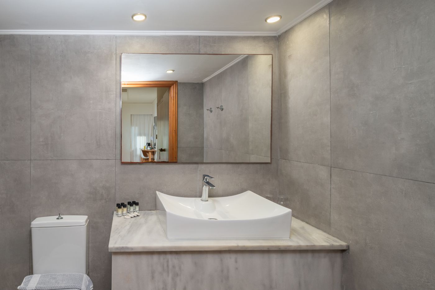 Themis-Beach-Hotel-Room-33