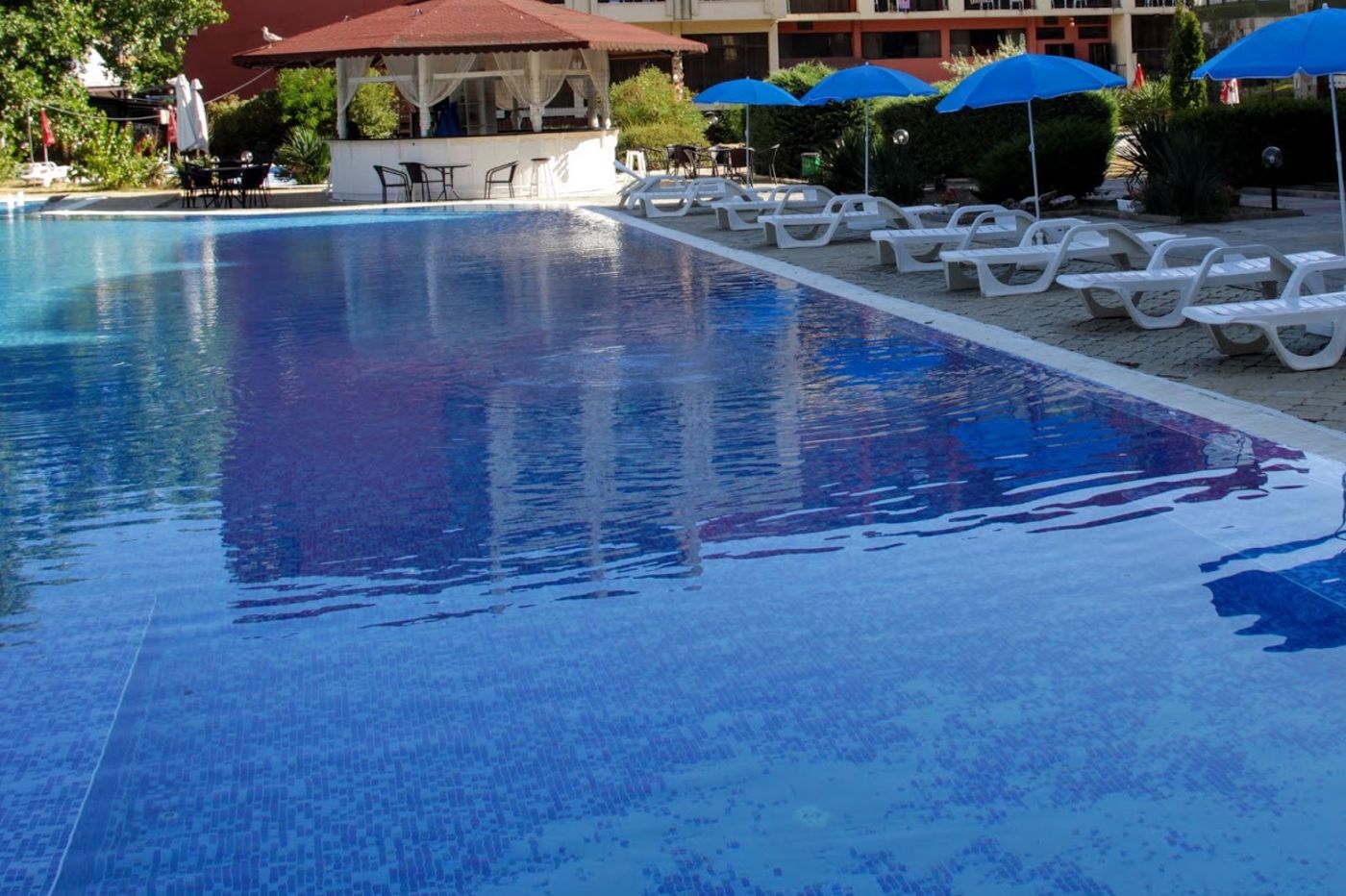 Amfibia-Beach-Complex-Pool-2