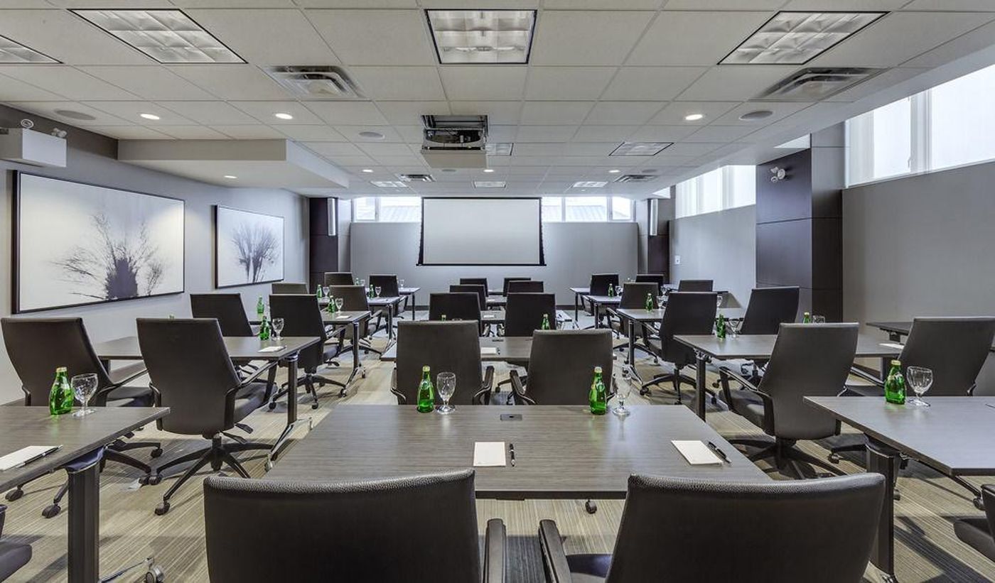 One King West Hotel & Residence-Canada-TORONTO-General view-4