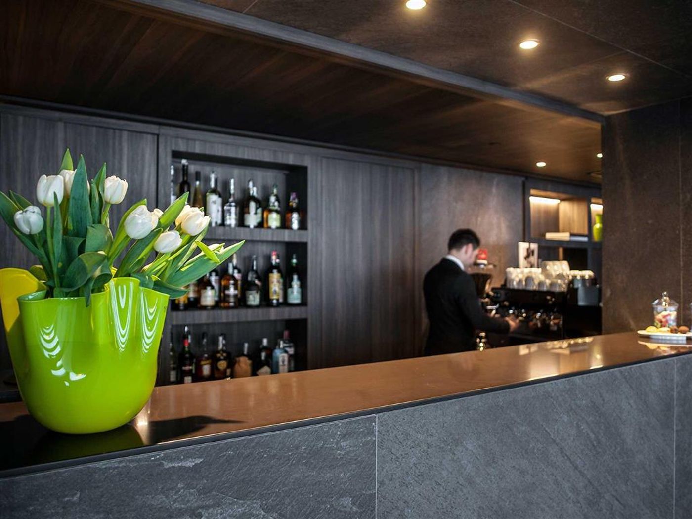 Hyatt-Centric--Milan-Centrale-Bar-22