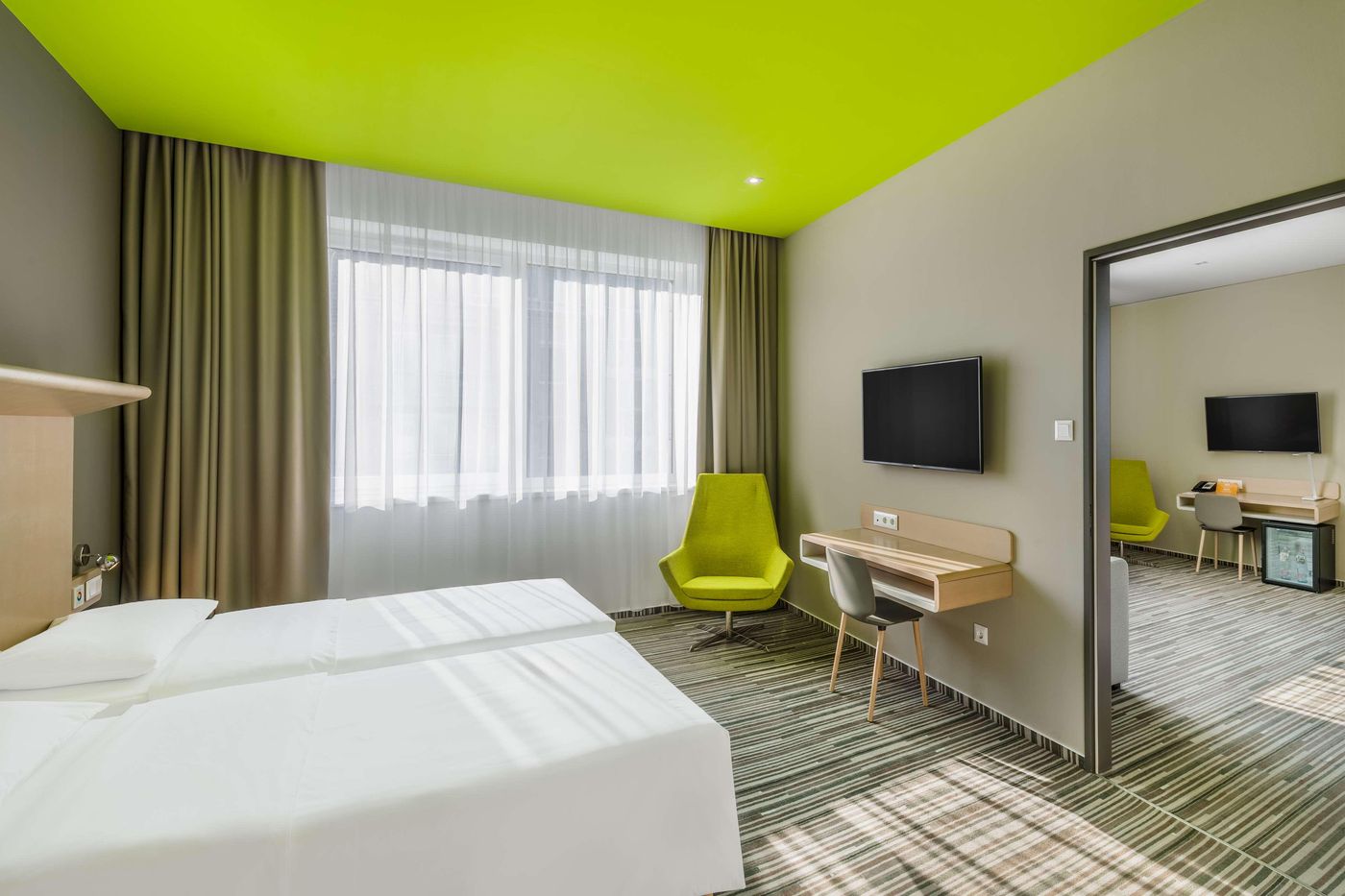 Park-Inn-by-Radisson-Budapest-Room-16