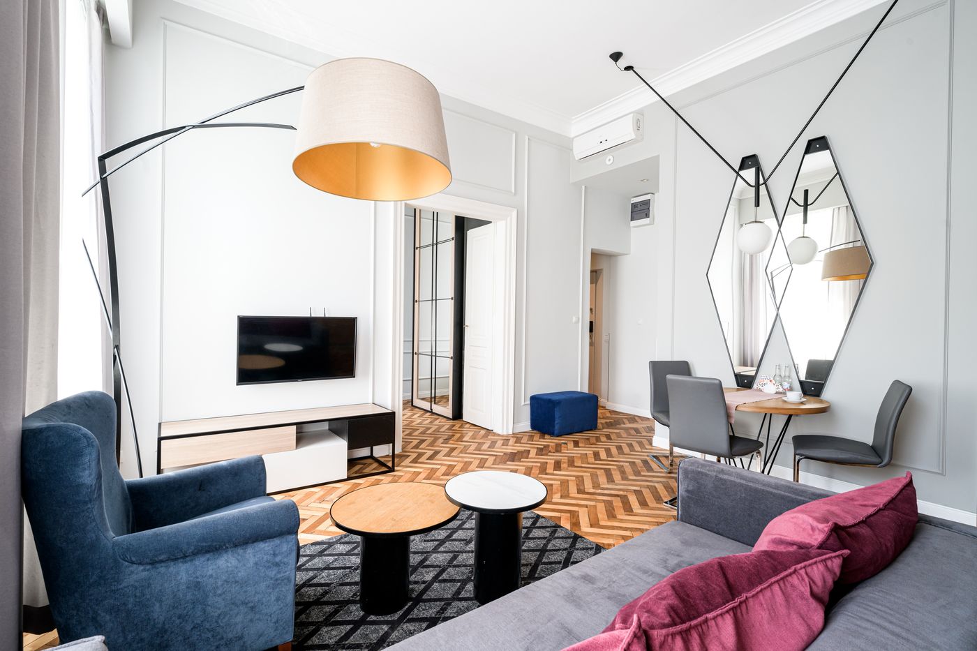 Arts Apartments-Poland-Kraków-Room-6