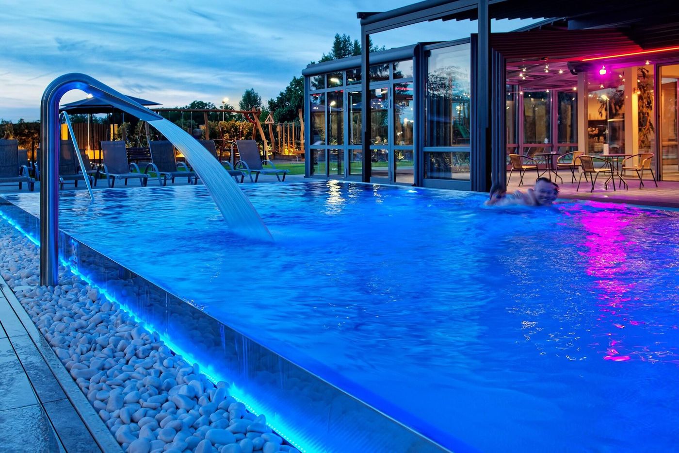 Hotel-Aura-Sports-and-Entertainment-52