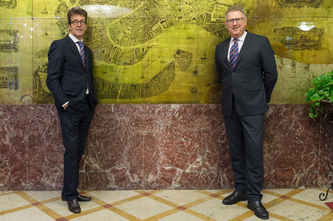 Hotel-Montecarlo-Lobby-15