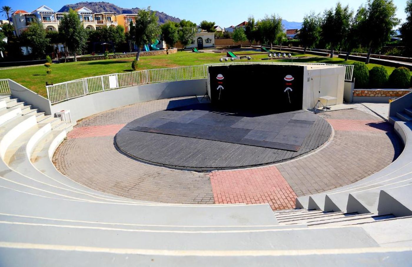 Labranda Miraluna Village