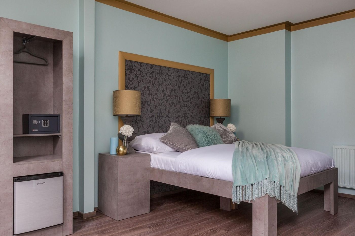 Gorgeous-Prague-Rooms-Room-31