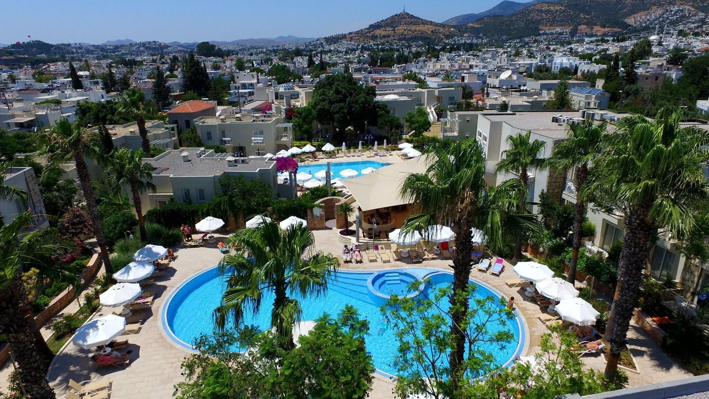 Mandarin-Resort-Bodrum-Pool-11