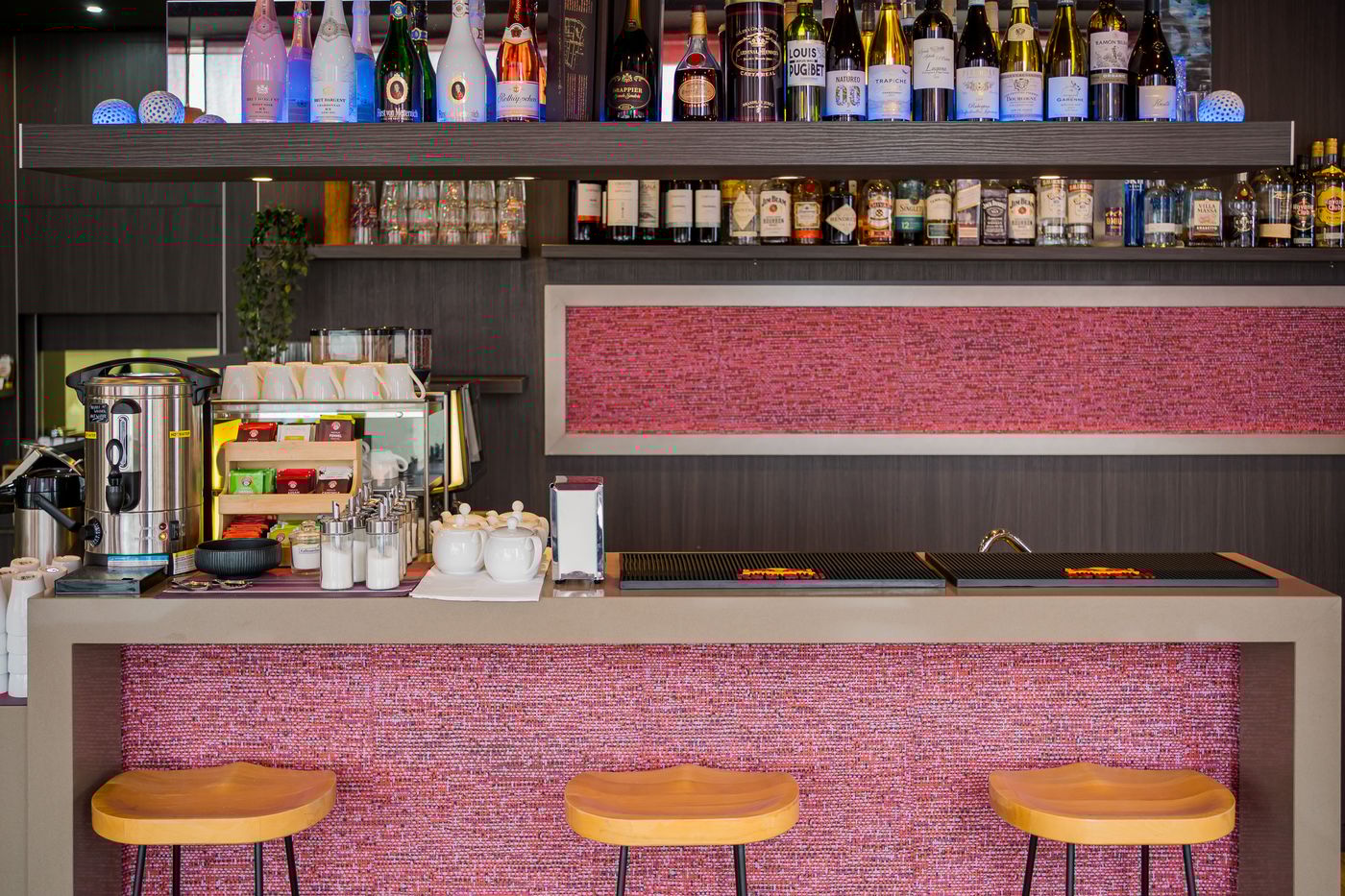 Two-Hotel-Berlin-by-Axel-Restaurant-16