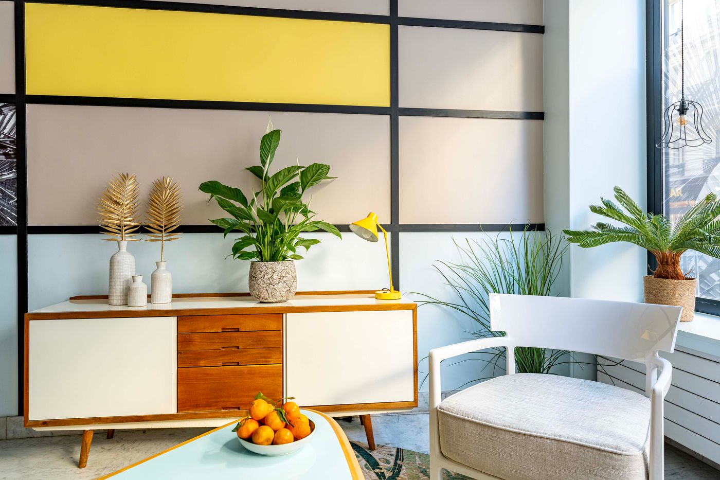 Palm-Astotel-Lobby-2