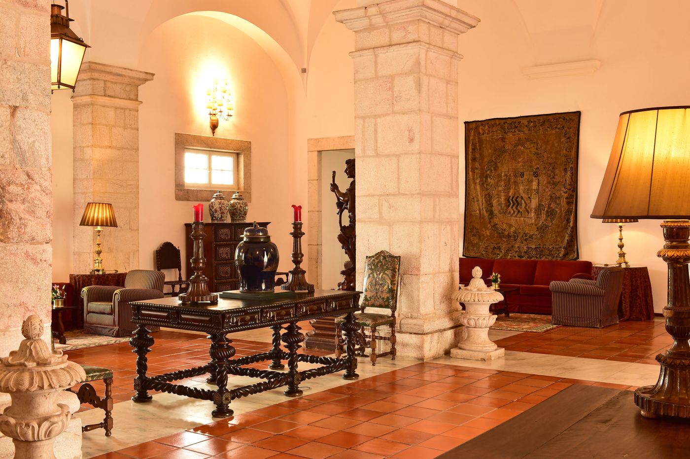 Pousada-Castelo-de-Estremoz-Lobby-13