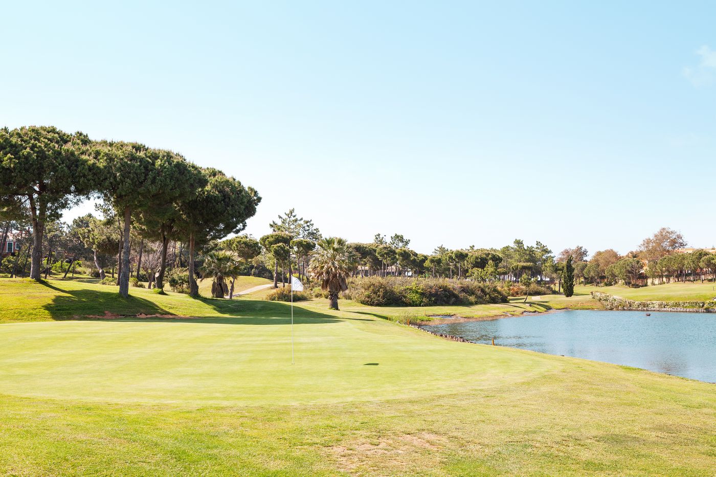 Marble-AMA-Andalucia-Sports-and-Entertainment-19