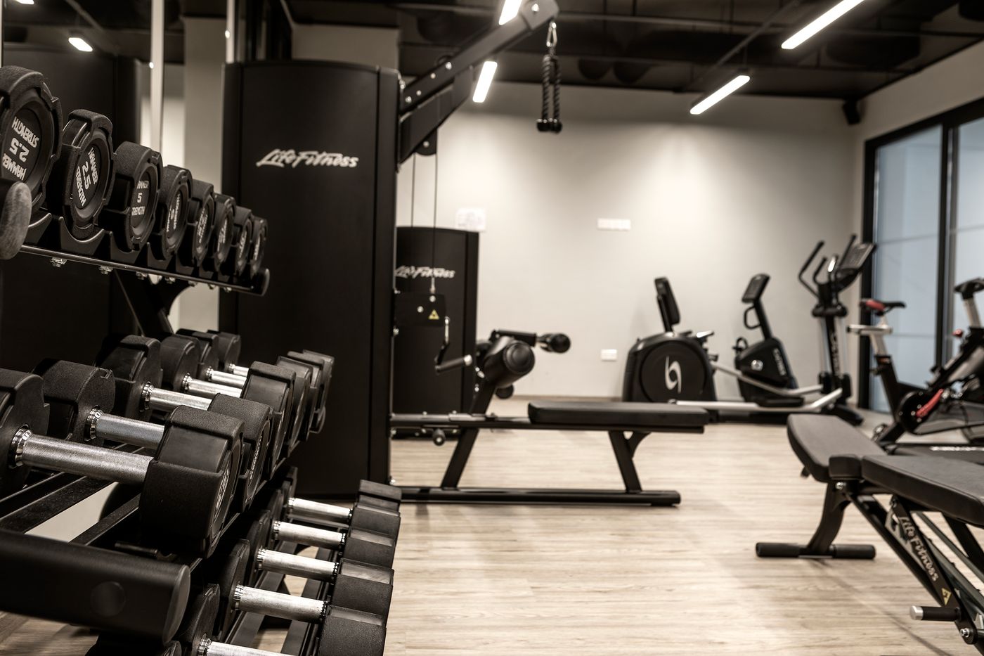 Anemi-Hotel-and-Suites-Sports-and-Entertainment-67