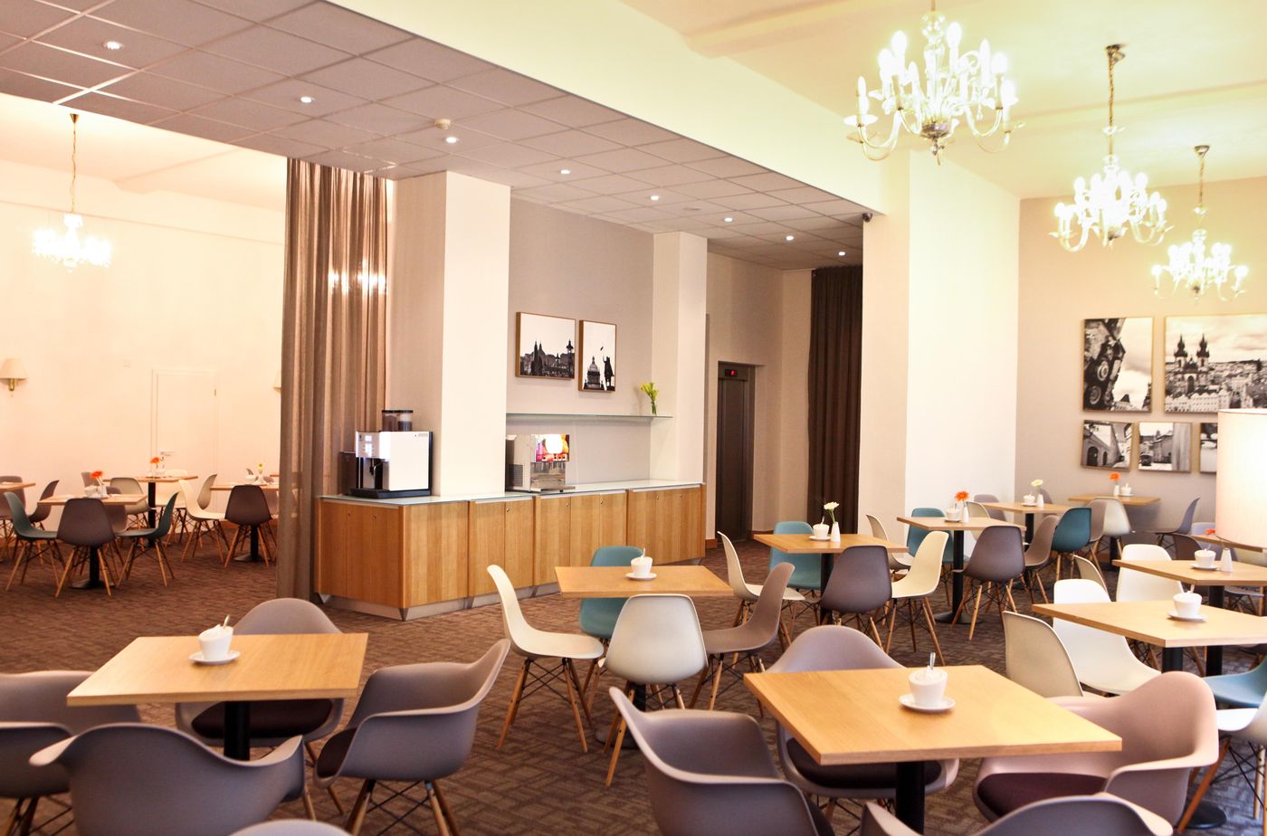 Central-Hotel-Prague-Restaurant-12