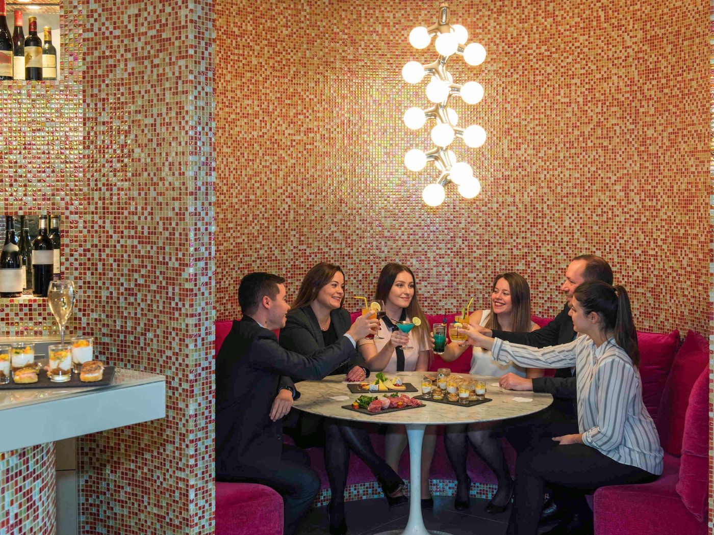 Hotel-Mercure-Paris-Vaugirard-Porte-de-Versailles-Bar-16