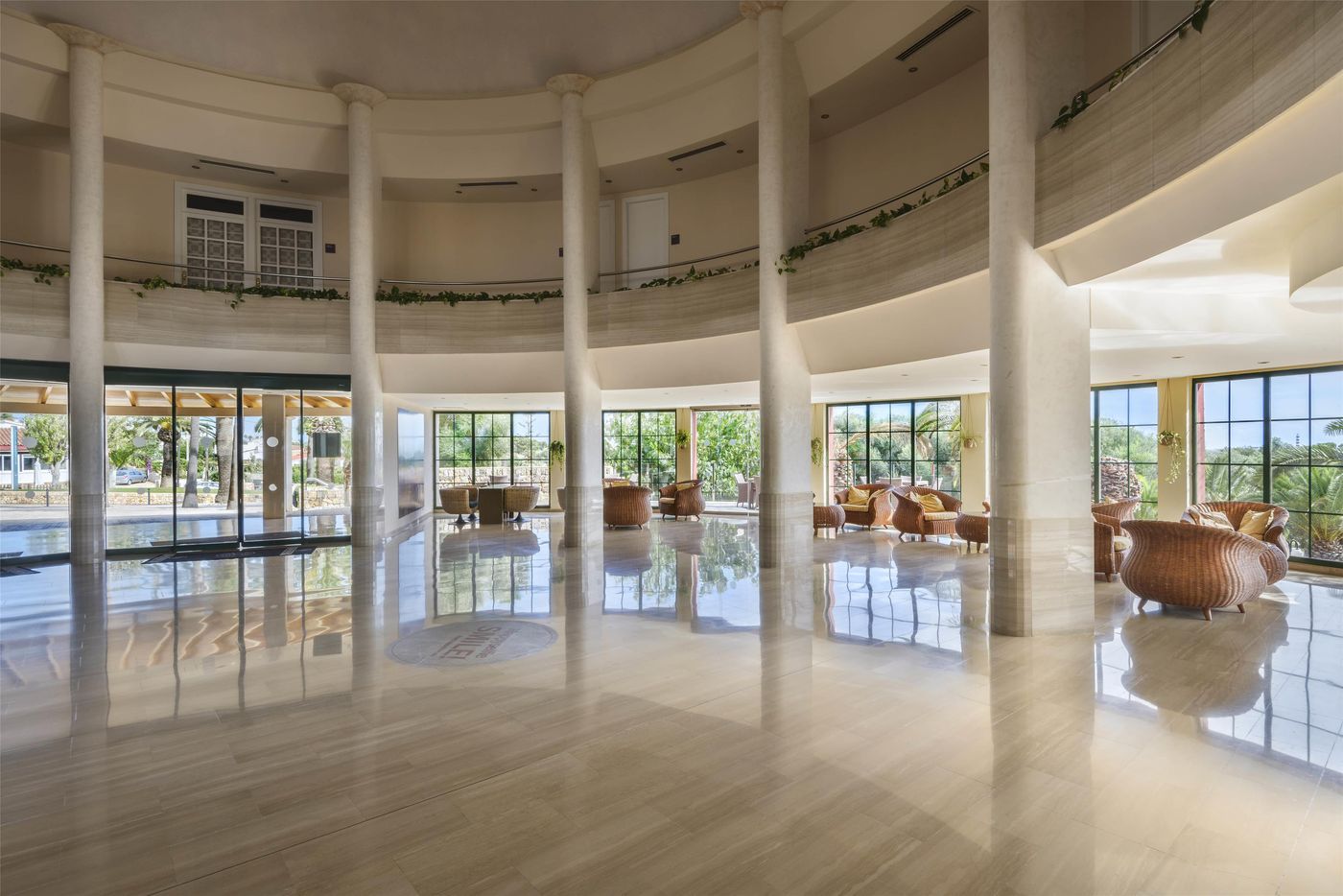 Occidental-Menorca-Lobby-57