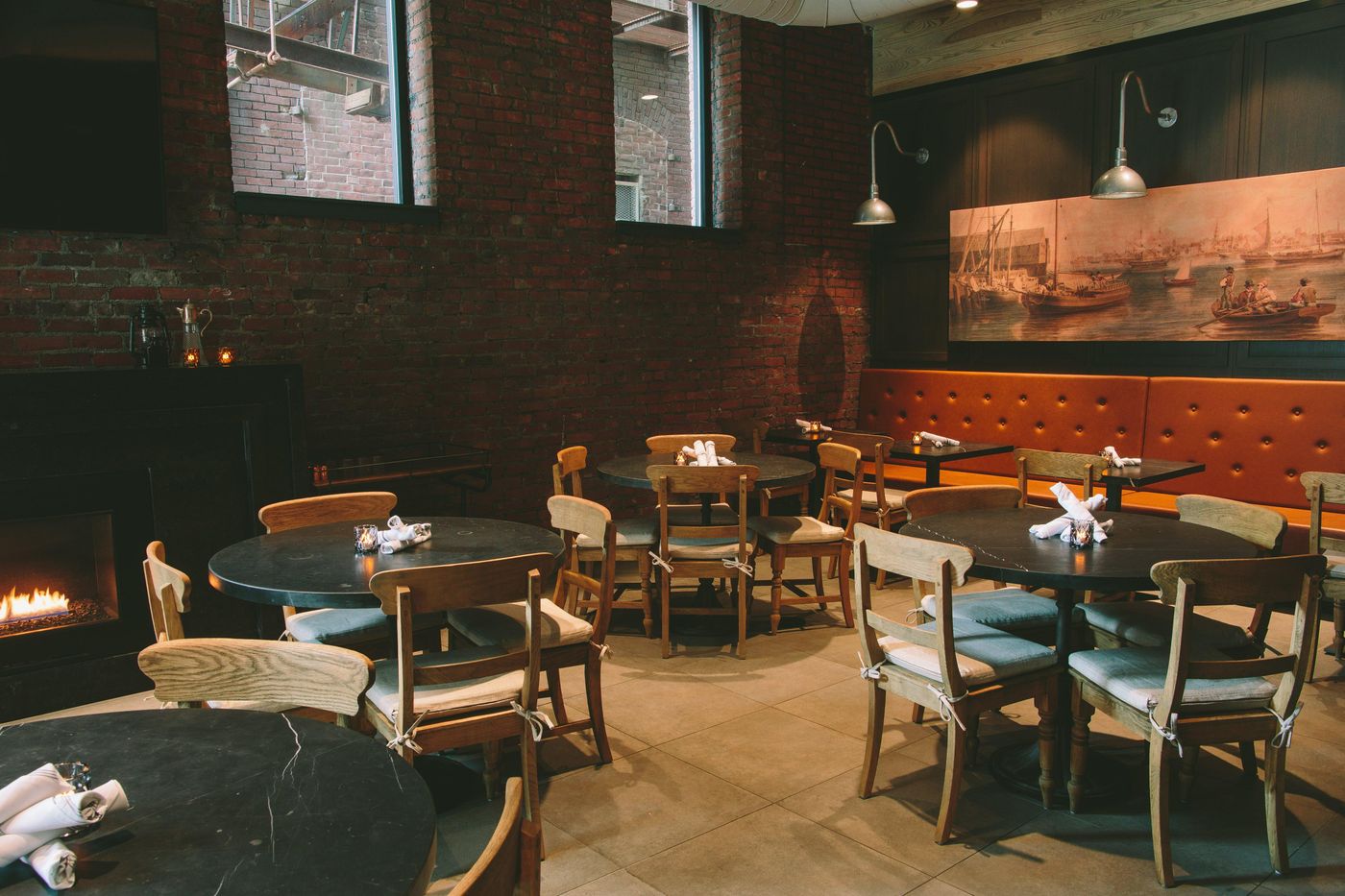 Hotel-Indigo-Boston-Garden-Restaurant-46