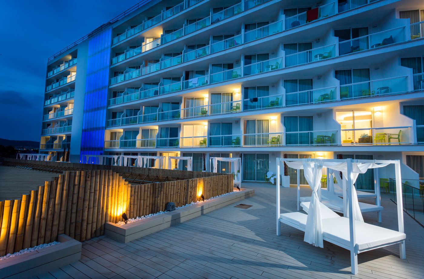 The-Ibiza-Twiins-Room-13