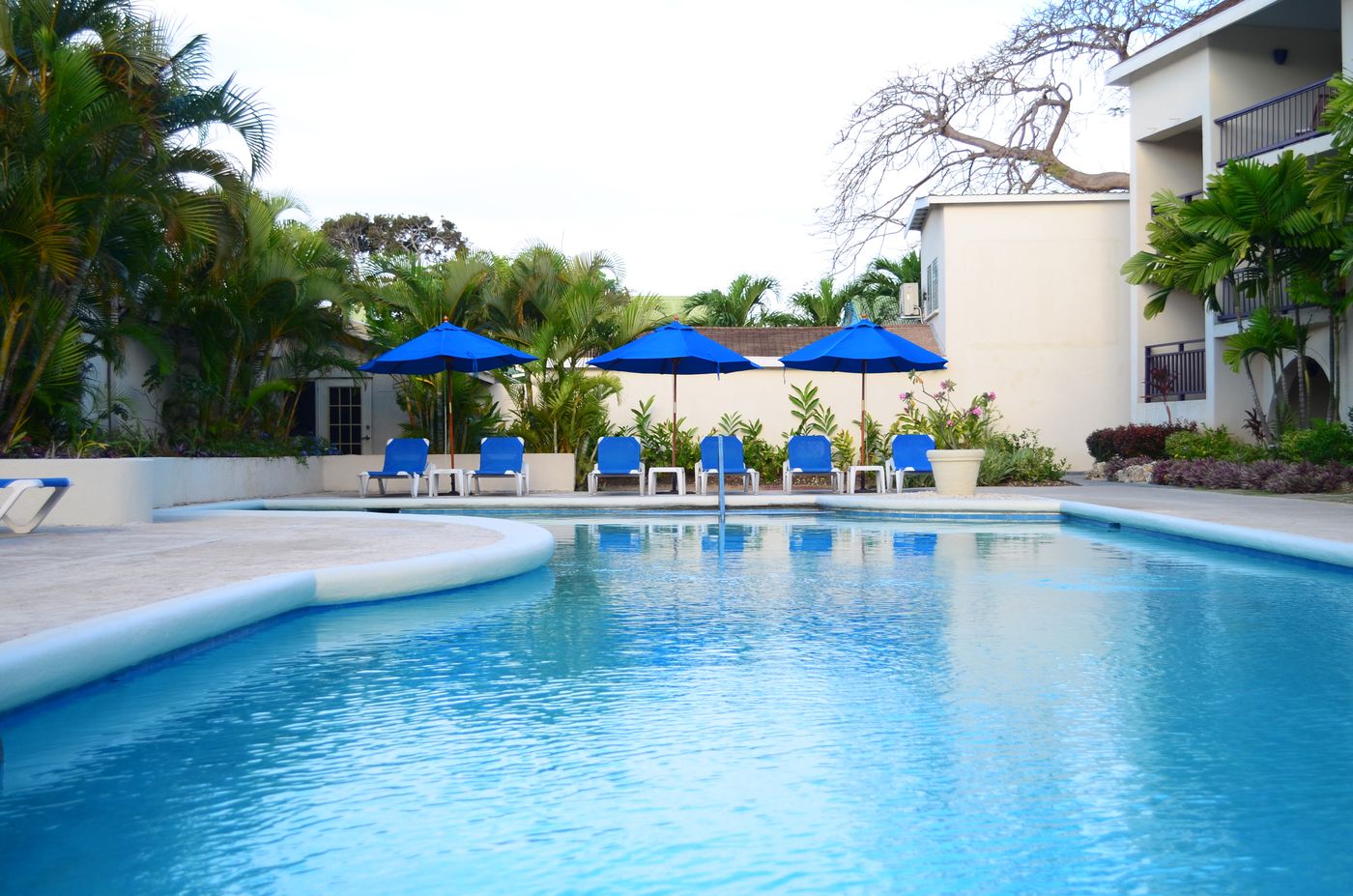 Infinity-On-The-Beach-Pool-5