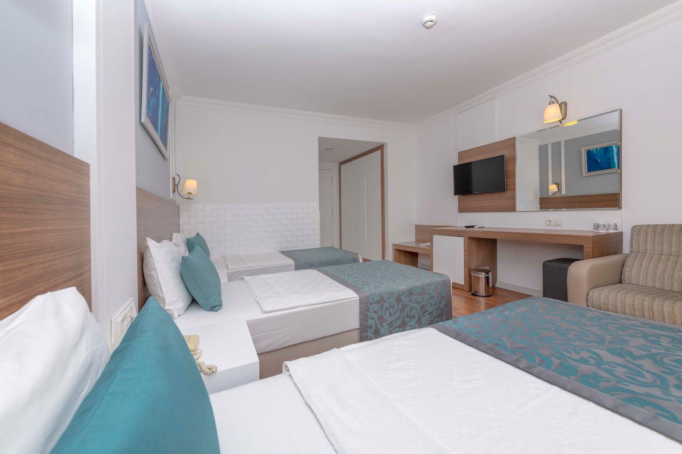 Armas-Beach-Hotel-Room-27