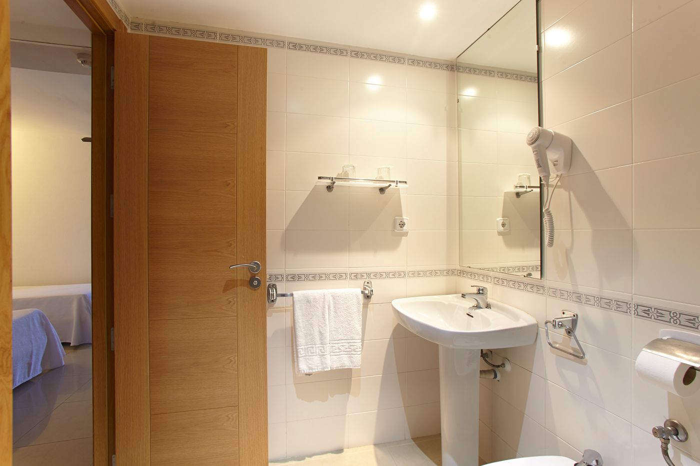 Nereida-Aparthotel-Room-25