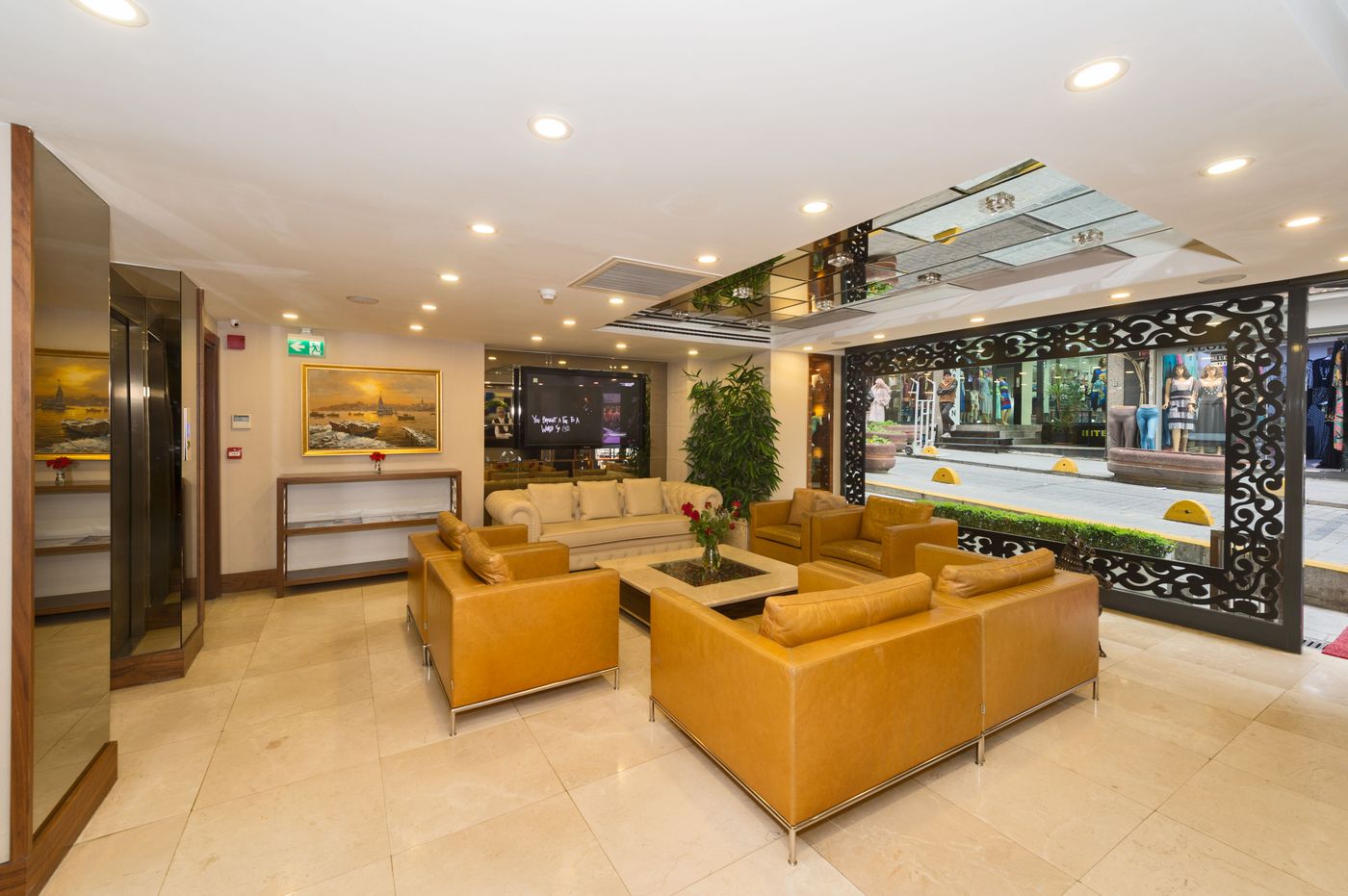 Darkmen-Hotel-Lobby-13