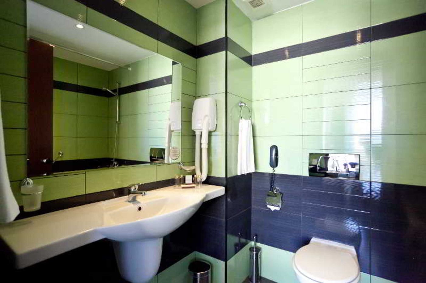 Lion-Sunny-Beach-Room-19