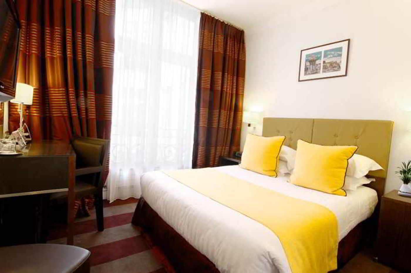 Astra-Opera-Astotel-Room-49