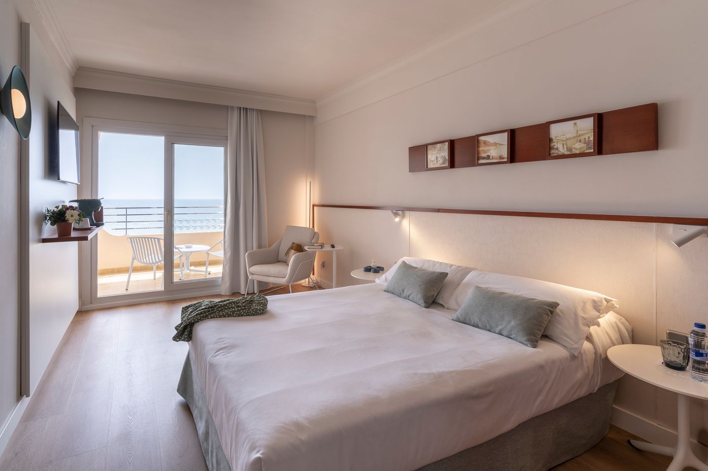 Prestige-Victoria-Room-25